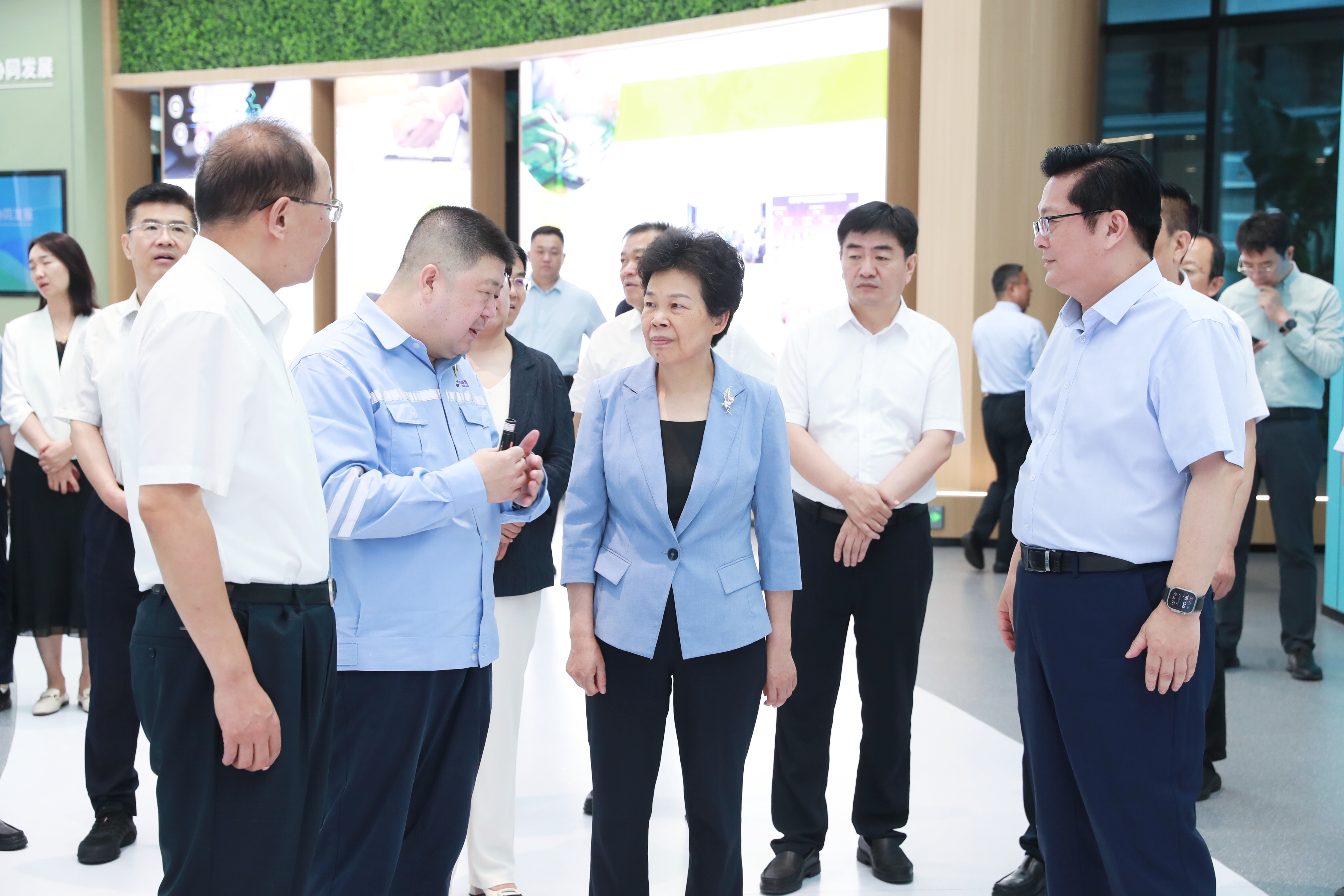 AH4I9716_1724417053-rp3879769989 AH4I9716_1724417053-rp3879769989.jpg